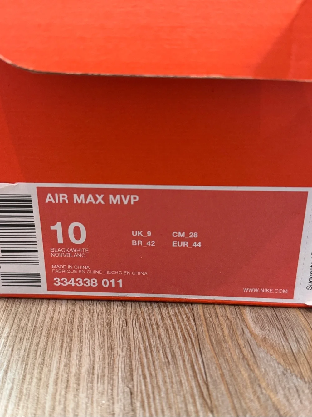 NEW - Nike Men’s Metal Spike Baseball Cleats Black and White Mid-Top - Brand New - Picture 7 of 7